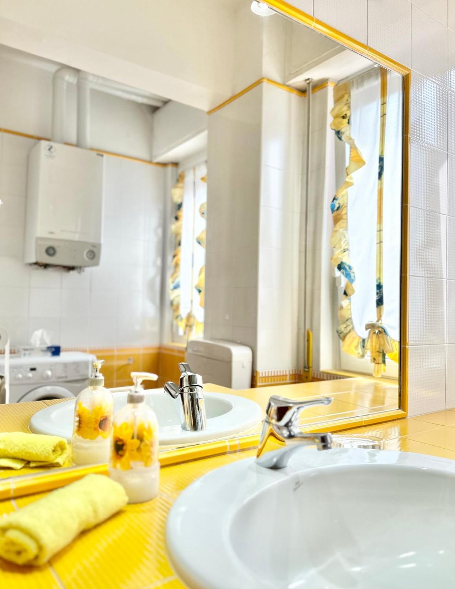 Appartement Hostdomus - Pietra Blu à Pietra Ligure Extérieur photo