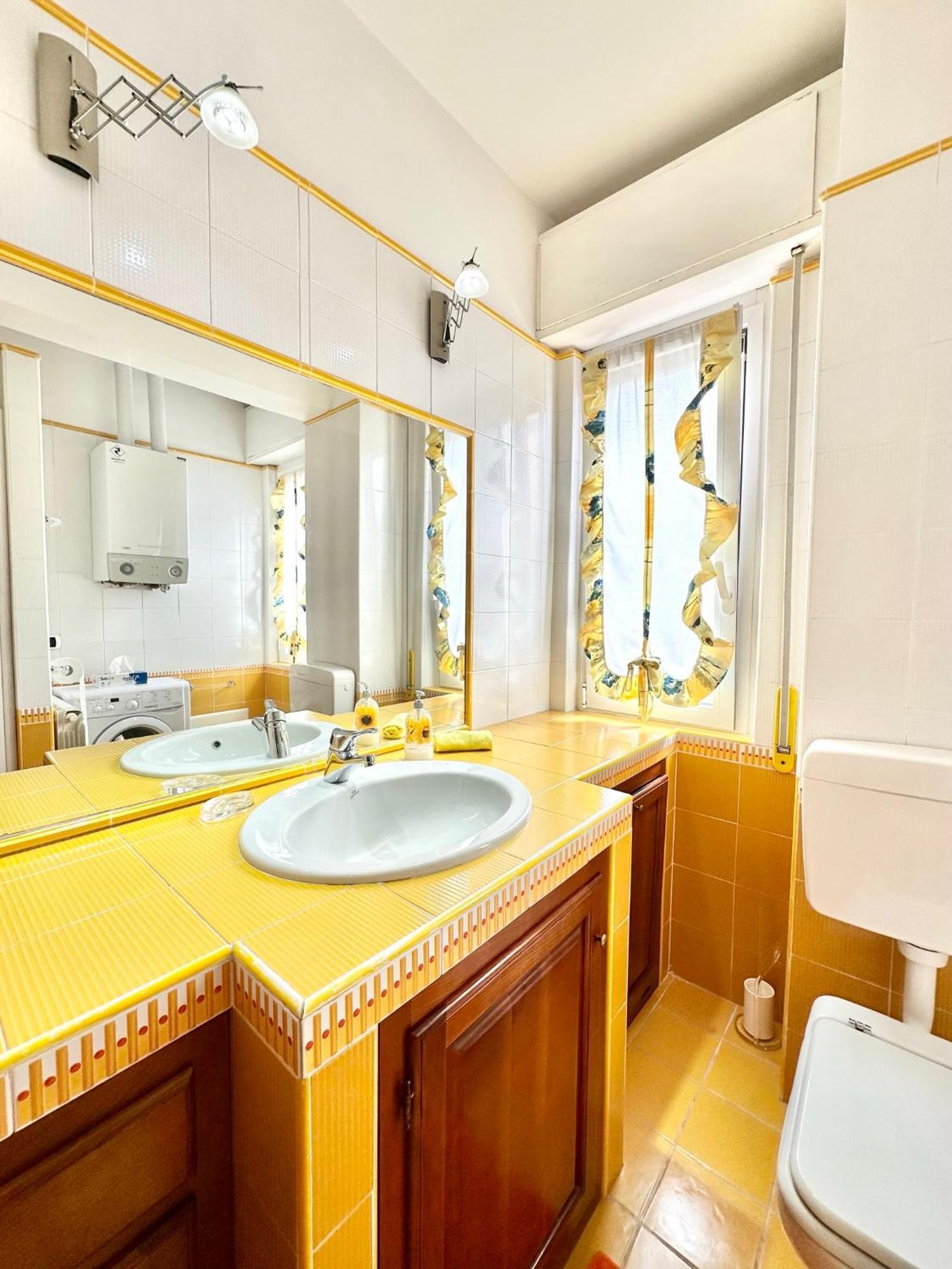 Appartement Hostdomus - Pietra Blu à Pietra Ligure Extérieur photo